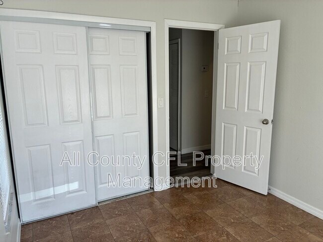 Building Photo - 3050 Autumn Ct