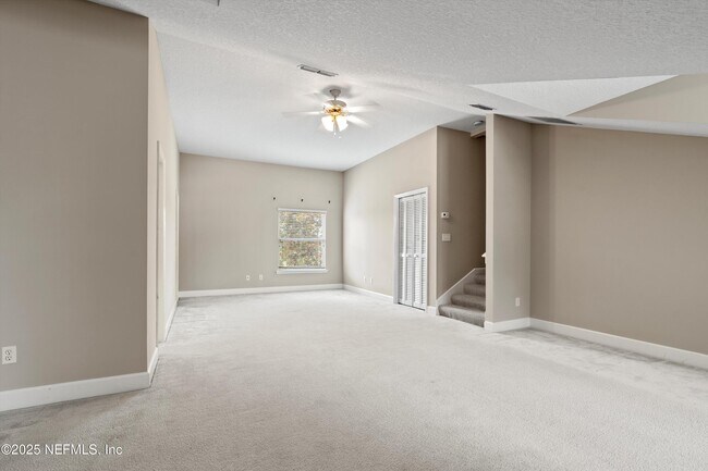 Building Photo - 7610 Sentry Oak Cir E