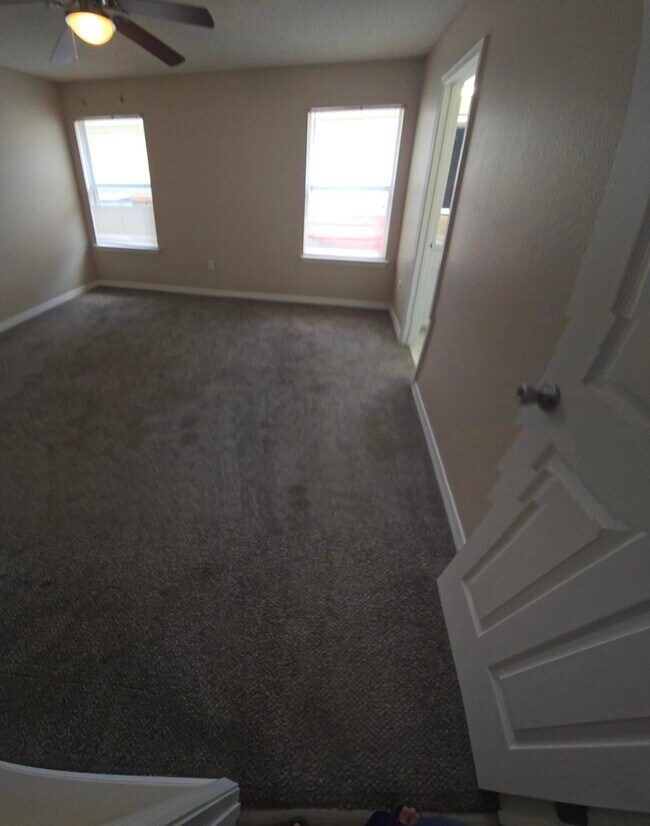 Building Photo - 7720 Lola Cir