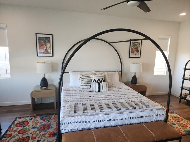 Building Photo - 84644 Pavone Way