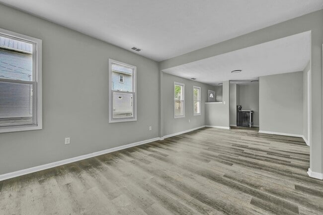 Building Photo - 5008 McBride