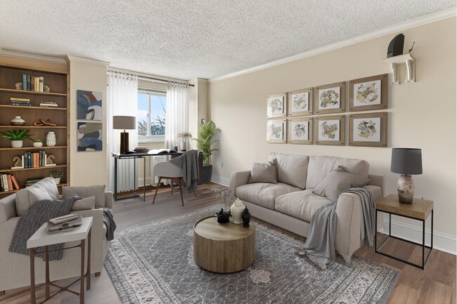 Building Photo - Martha Custis 319_