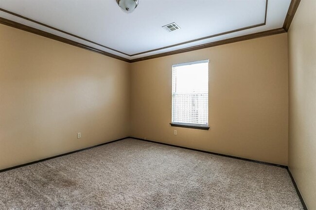 Building Photo - 504 NW 174th St