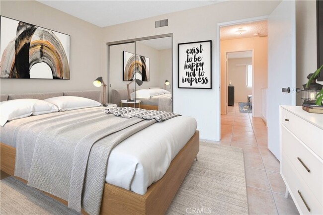 Building Photo - 22855 Vanowen St