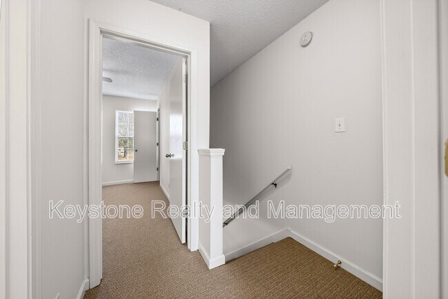 Building Photo - 3300 Royster Ln