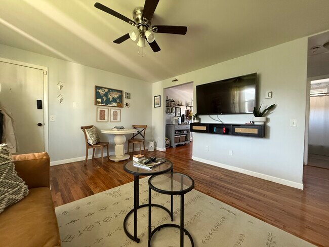 Building Photo - 70 Carroll Ave