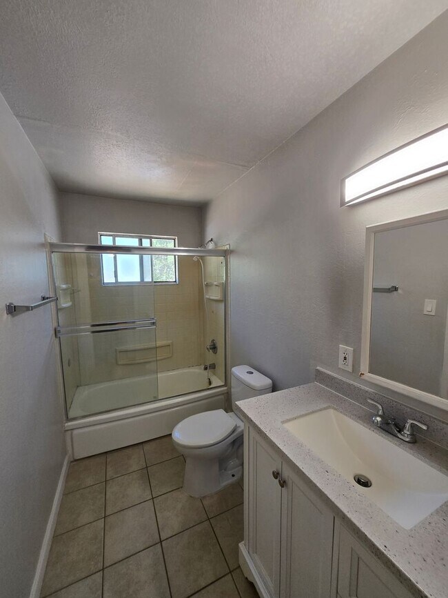 Building Photo - 7905 Leona Way