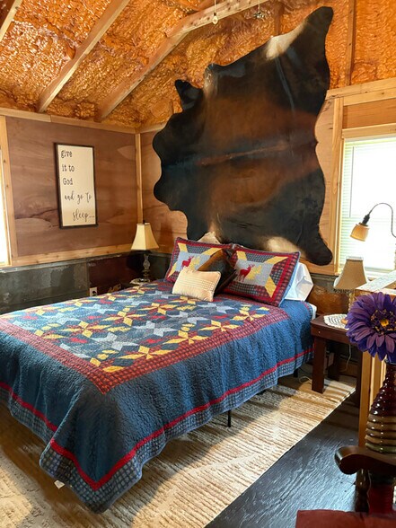 Building Photo - 1305 Wild Rd