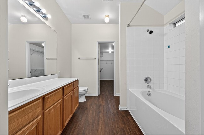 Building Photo - 7507 Legacy Pines Dr