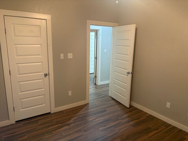 Building Photo - 3 bedroom and 2 bathroom house built in 2020