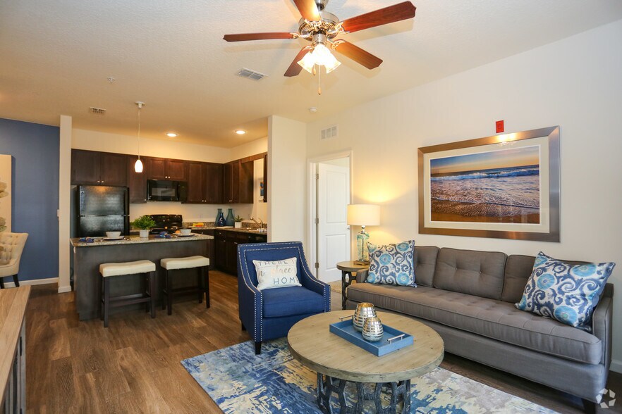 The Oaks at Southlake Commons 130 Town Center Blvd Clermont FL 34714