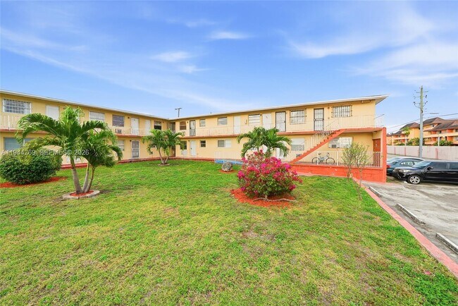 Building Photo - 2651 NW 13th St