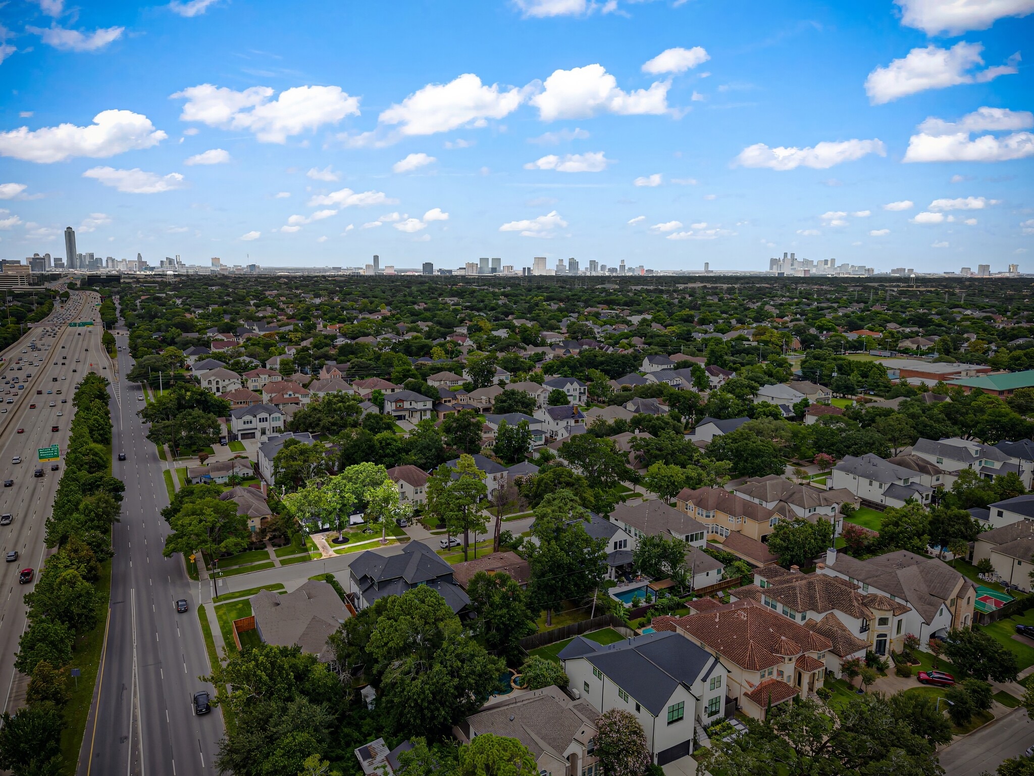 Building Photo - 4626 Holly St