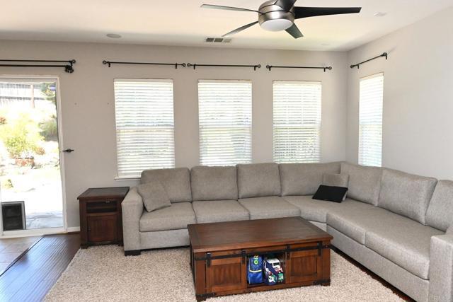 Building Photo - 930 Prism Dr