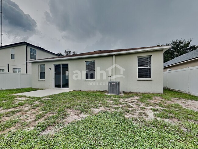 Building Photo - 10424 Frog Pond Dr