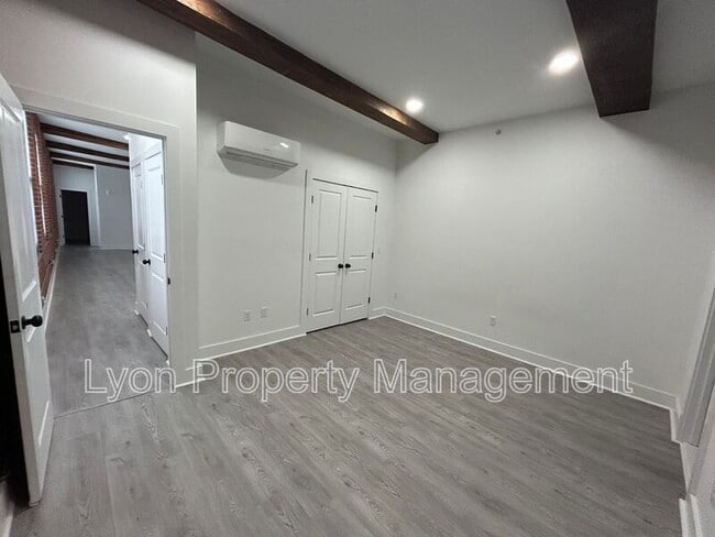 Building Photo - 50 Ashburton St
