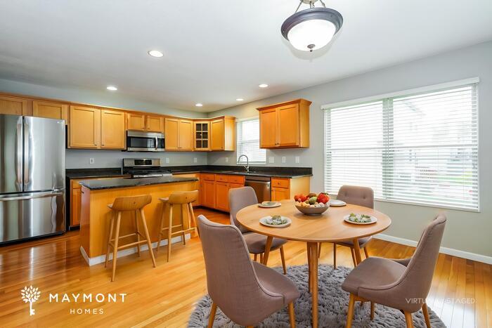 Building Photo - 12896 Pacer Dr