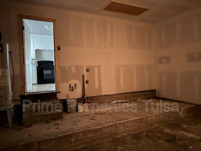 Building Photo - 7463 E 29th St