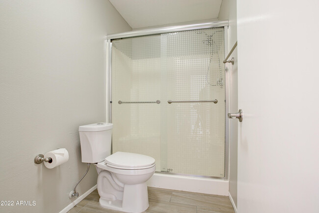 Building Photo - 11601 S Maze Ct
