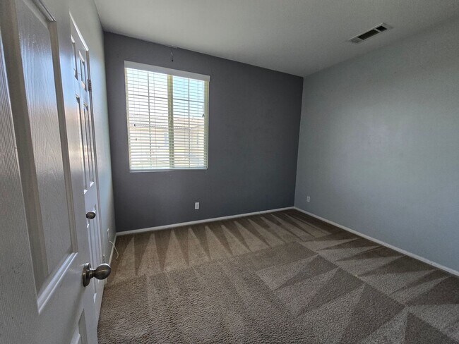 Building Photo - 1116 Witherill Pl
