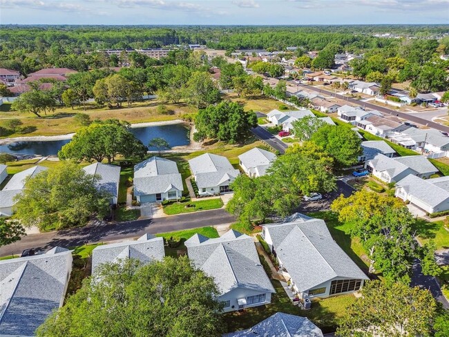 Building Photo - 8430 Monaco Dr