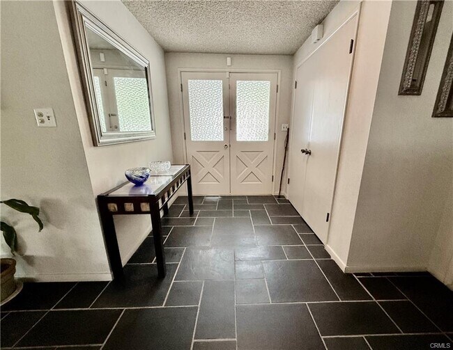 Building Photo - 22216 Del Valle St