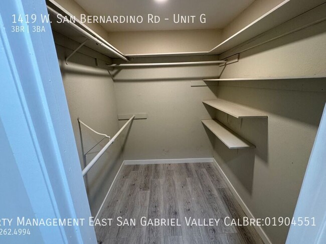 Building Photo - 1419 W San Bernardino Rd