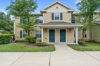 Building Photo - 3-Bed/2 Bath Gated Condo Fantastic Amenities!