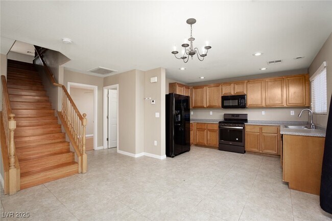 Building Photo - 2516 Courlan Dr