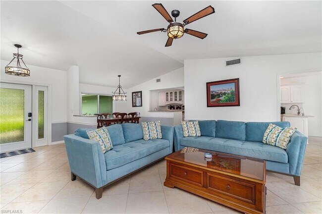 Building Photo - 1933 Countess Ct