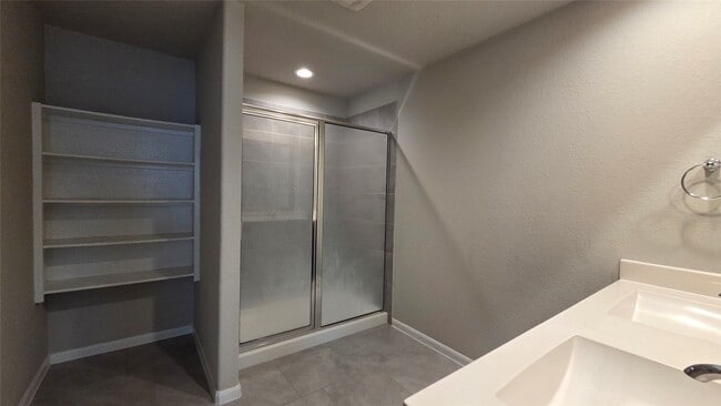 Building Photo - 3518 Windham Way