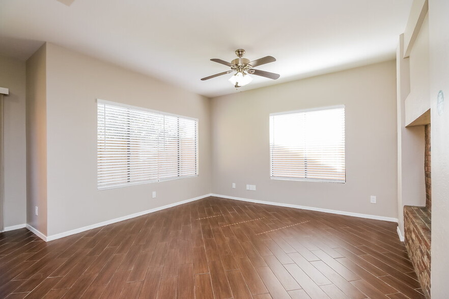 Building Photo - 48 W Melody Ave