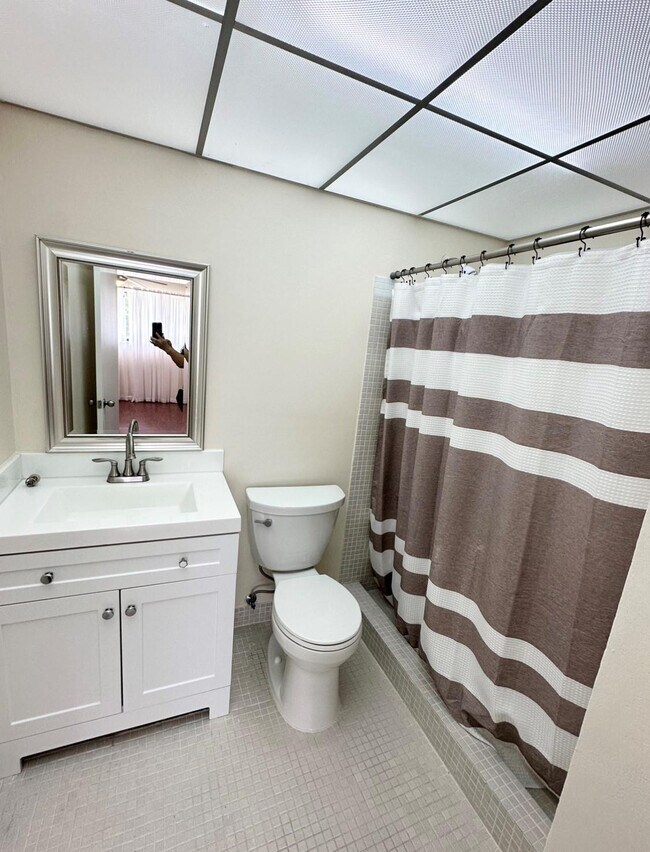 Building Photo - 15484 Lakes of Delray Blvd