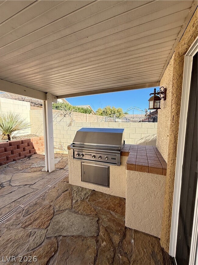 Building Photo - 10146 Queens Church Ave