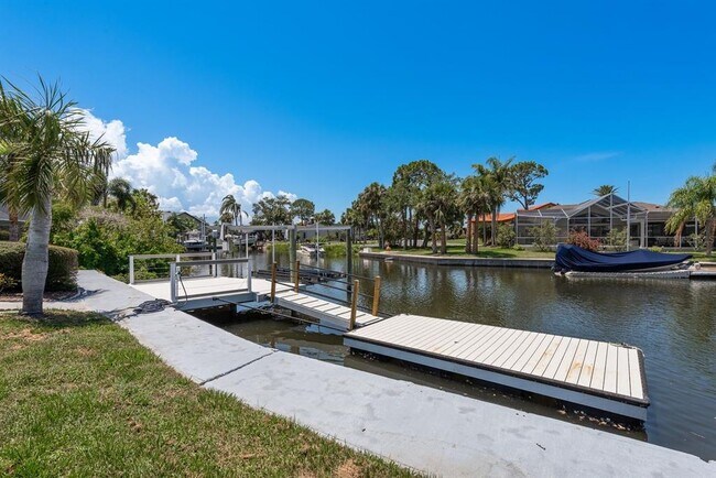 Building Photo - 4246 Marine Pkwy