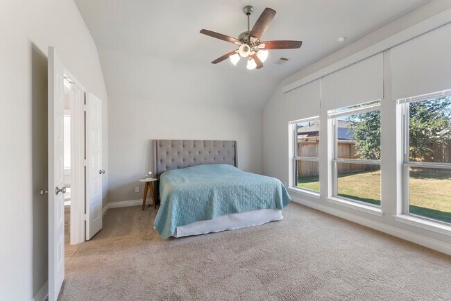 Building Photo - 9410 Mont Ellie Ln
