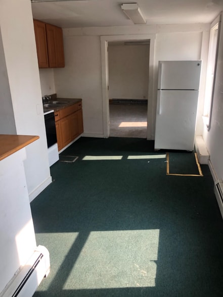 Building Photo - 2263 Elmore Rd