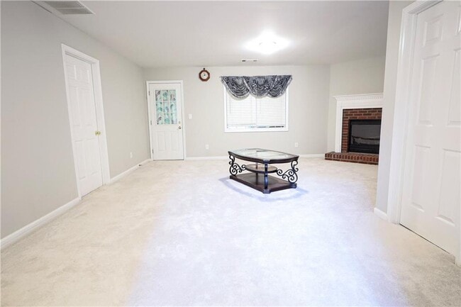 Building Photo - 315 Myrtlewood Terrace NW