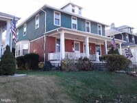 Building Photo - 1132 Stirling St