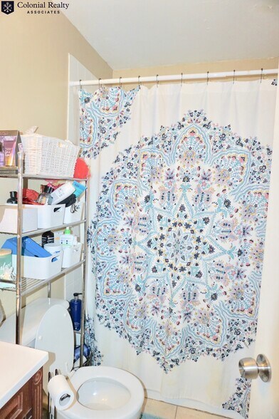 Building Photo - 19 Highgate St