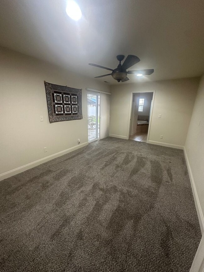 Building Photo - Charming 2-Bed Guest Home With All Utilities Included