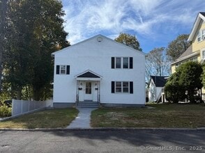 Building Photo - 102 S Cliff St