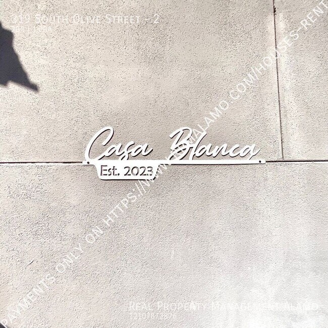 Building Photo - 319 S Olive St