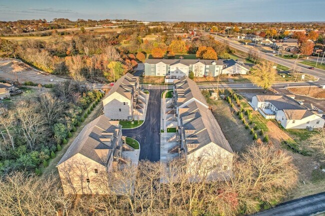 Building Photo - 210 Charlotte Everly Cir