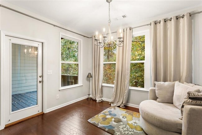 Building Photo - 4324 Laurel Creek Ct SE