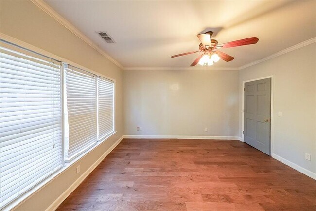 Building Photo - 2747 Lockerly Ln