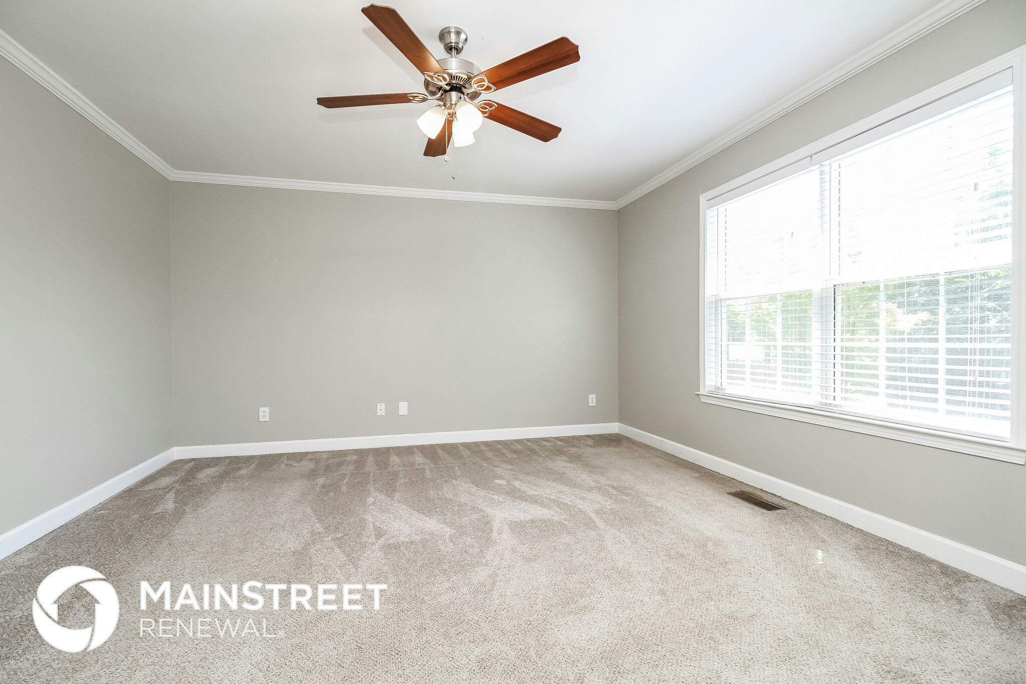 Building Photo - 2921 Stapleton Dr