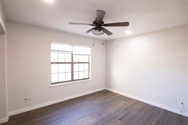 Building Photo - 1929 N Lake Trail