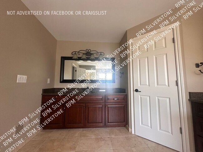 Building Photo - 1506 Galena-