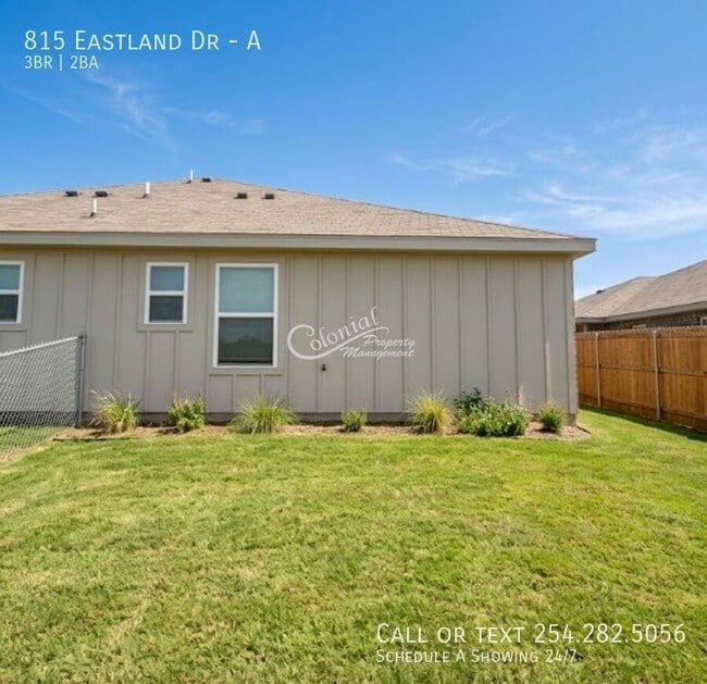 Building Photo - 815 Eastland Dr